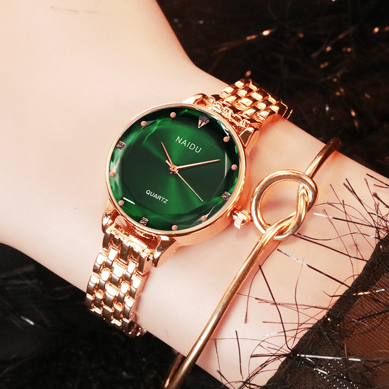 Women Watches Top Brand Luxury - огляд і ціна Luxury Watch Top 10